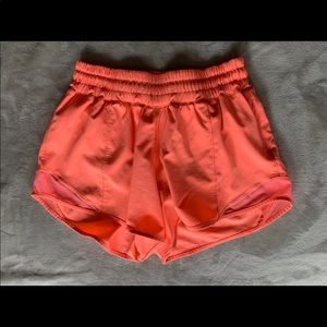 Lululemon Hotty Hot shorts